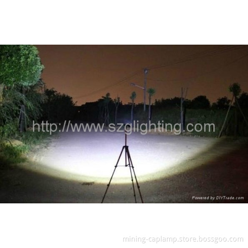 GL-F018 10W 1200lumen rechargeable flashlight